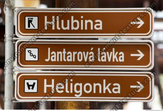  directional traffic signs